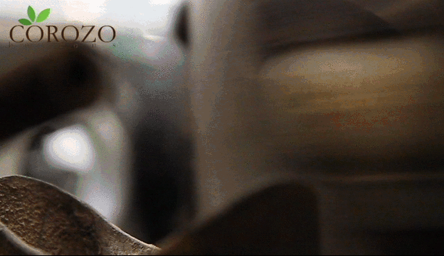 Gif Dump - Part 8. It's been a while I've posted an other dump, but here's dump 8! Enjoy! Sorry for boobs. .. Wow, she looks just like her father.