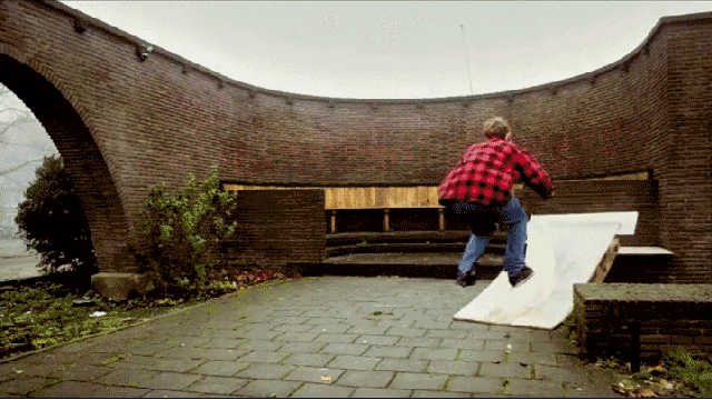 Gif Dump - Part 33. Enjoy the ride! There ya go, some weird asian japanese . Previous dumps: 32: /Gif+dump+part+32/funny-gifs/5533597/ 31: /Gif+dump+part+31/fun