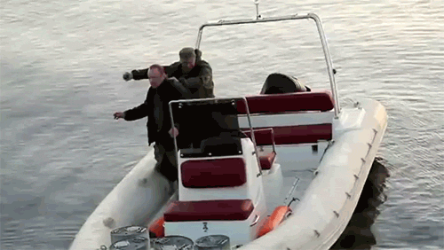http://new4.fjcdn.com/gifs/Only+in+russia+fishing+with+grenade_d89b2f_4900049.gif