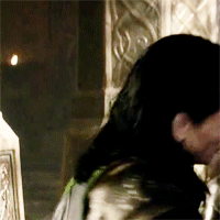 sweet dreams are made of gifs. complementary music www.youtube.com/watch?v=qeMFqkcPYcg.. that last one tho