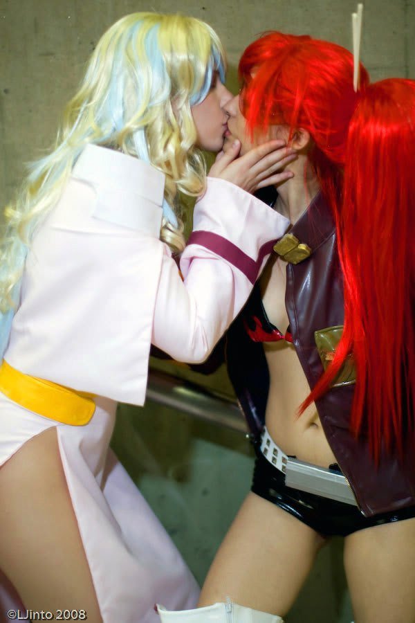 Cosplay Comp 10. Catwoman Lucy- Fairy Tail Female Venom (well count me scared and horny) Poison Oak Harley Quinn Rosalina Gurren Lagann duo Big Boss (Snake? SNA